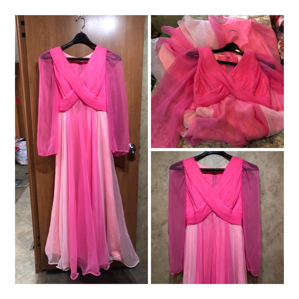 Vintage 1970s Pink cottagecore Gown